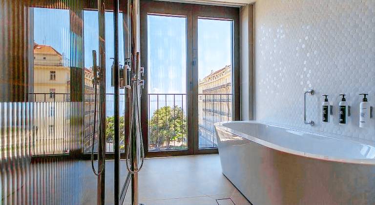 Keight Hotel Opatija, Curio Collection by Hilton — photo 2