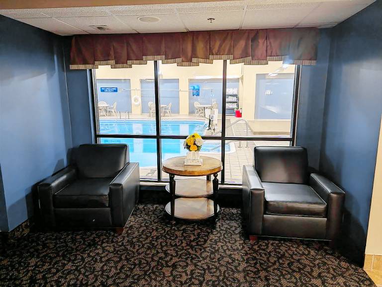 Days Inn by Wyndham Fargo/West Acres — photo 5