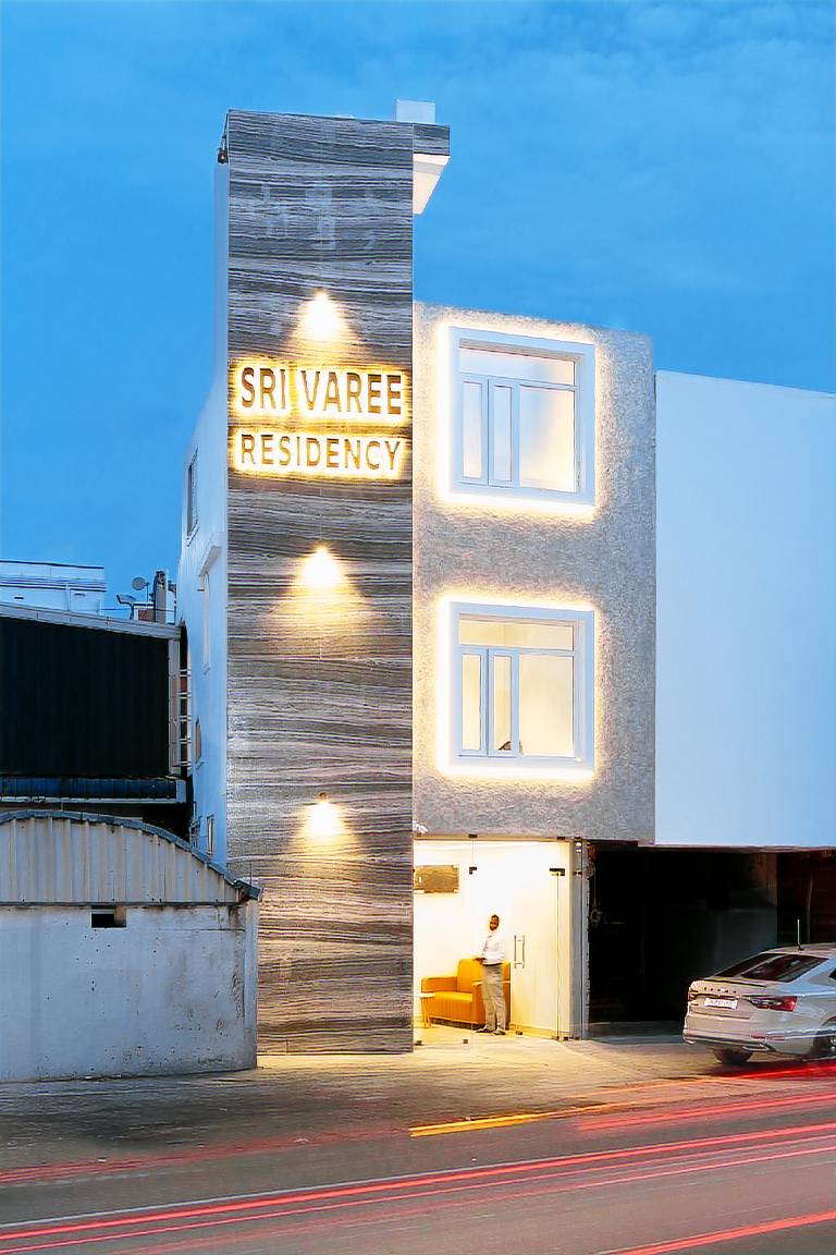 Sri Varee Residency Near to KMCH Hospital and Coimbatore Airport