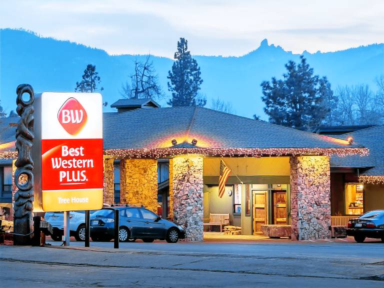 Best Western Plus Tree House in Mount Shasta, CA