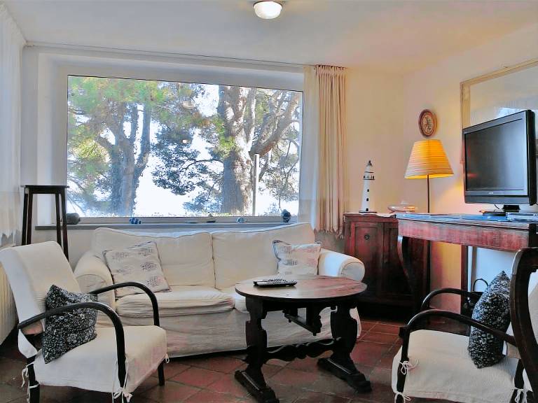 Apartment with barbecue, yard & terrace | Sea view | Pets are welcome — photo 5