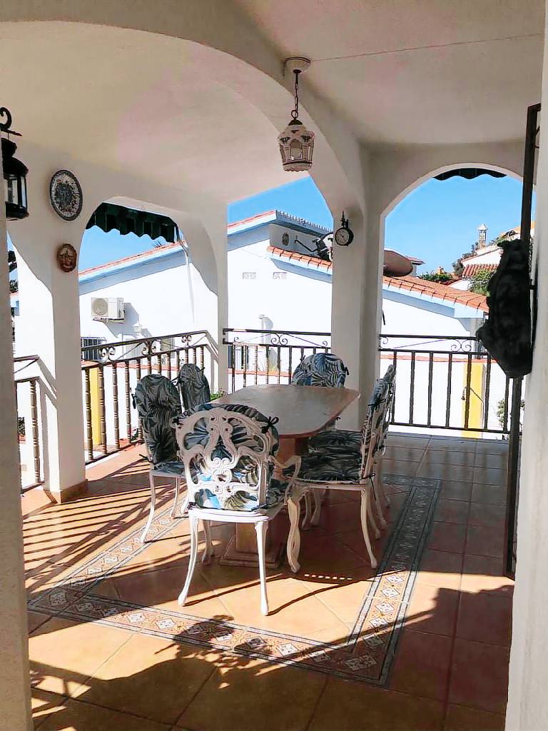 Villa with pool | Pets are welcome — photo 5