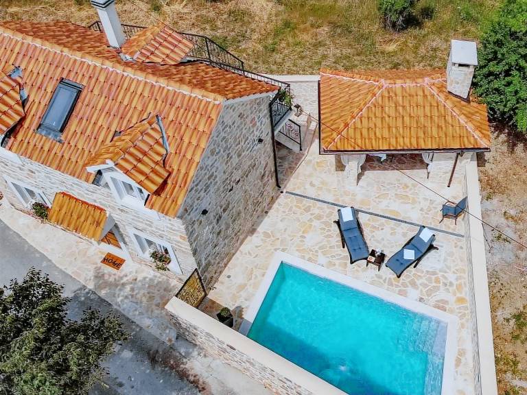 Fully equipped house with yard, grill & terrace | Pets are welcome — photo 2