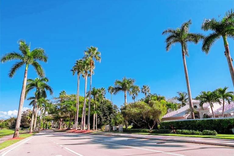 House  Pembroke Pines