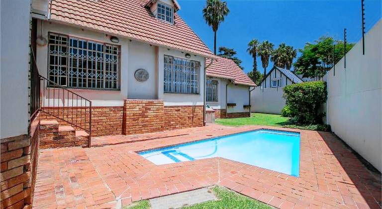 583 m&sup2; Ferienhaus