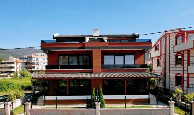 House  Çınarcık