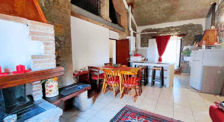 Rental apartment with 2 rooms for 6 persons — photo 2