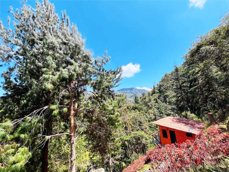 Mama Anzas Haus in einem magischen Berg