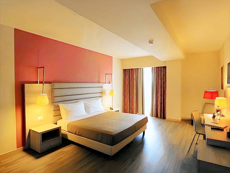 Turin Airport Hotel & Residence