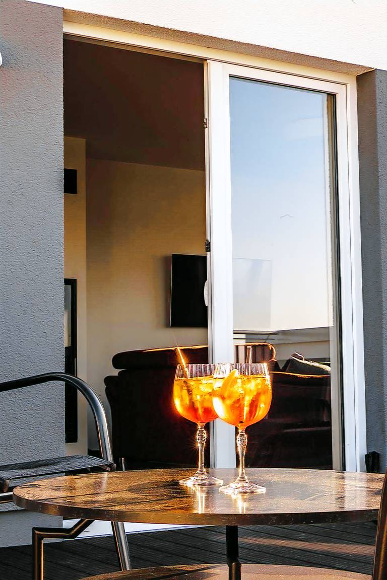 Moderne Ferienwohnung, Kamin, Sauna, großer Balkon, Meerblick, strandnah — photo 5