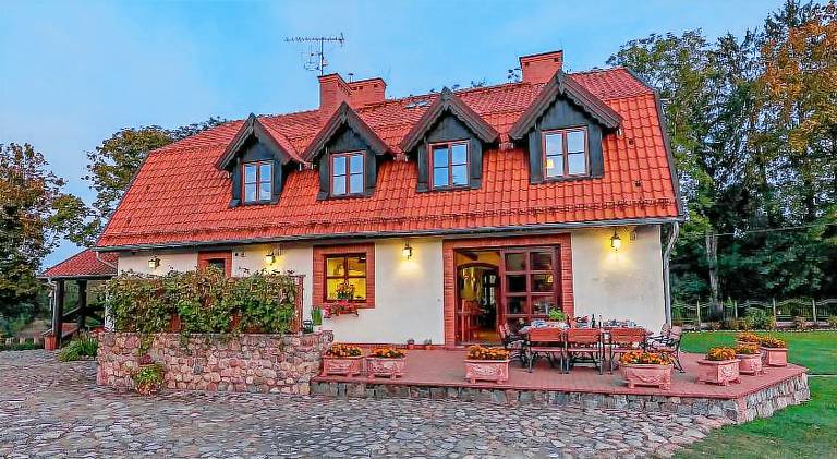 Villa with sauna, yard & terrace | Suitable for remote work | Pets allowed in Ostróda