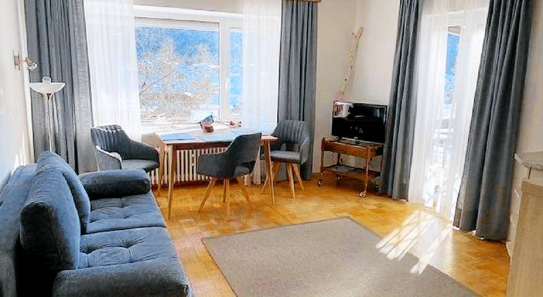 Pleasant rental apartment | Ski nearby | Pets allowed in Mittenwald