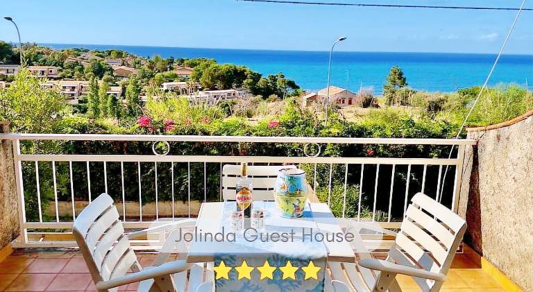 Holiday apartment with pool in Cefalù
