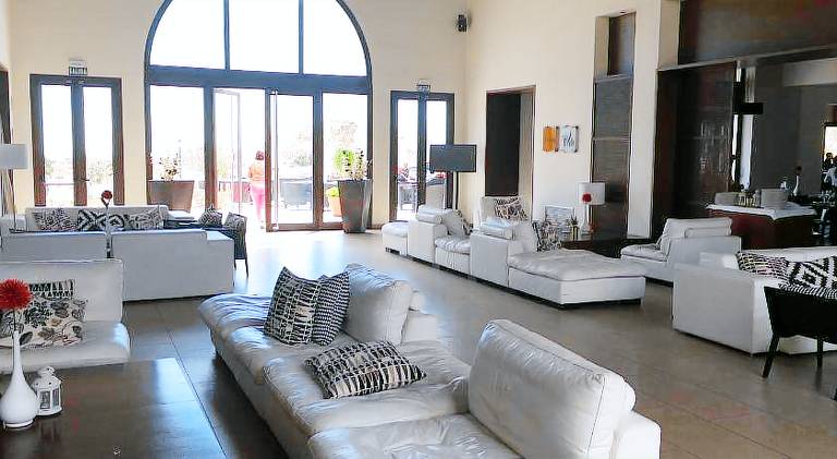 Pleasant rental apartment with pool & jacuzzi | Pets are welcome — photo 2