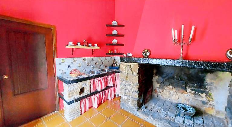 Rental apartment with terrace, garden & pool — photo 5