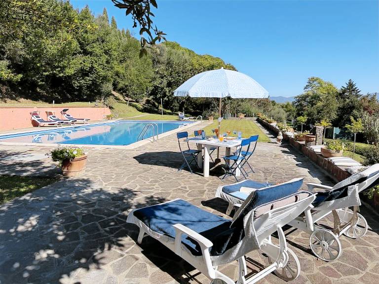 Fully equipped wonderful villa with BBQ, private pool & yard | Panoramic view | Dogs allowed — photo 5
