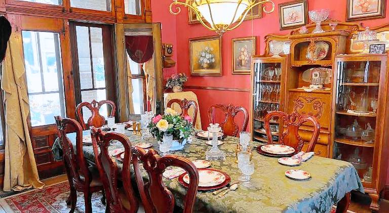 Mansion on The Mile B&B — photo 4