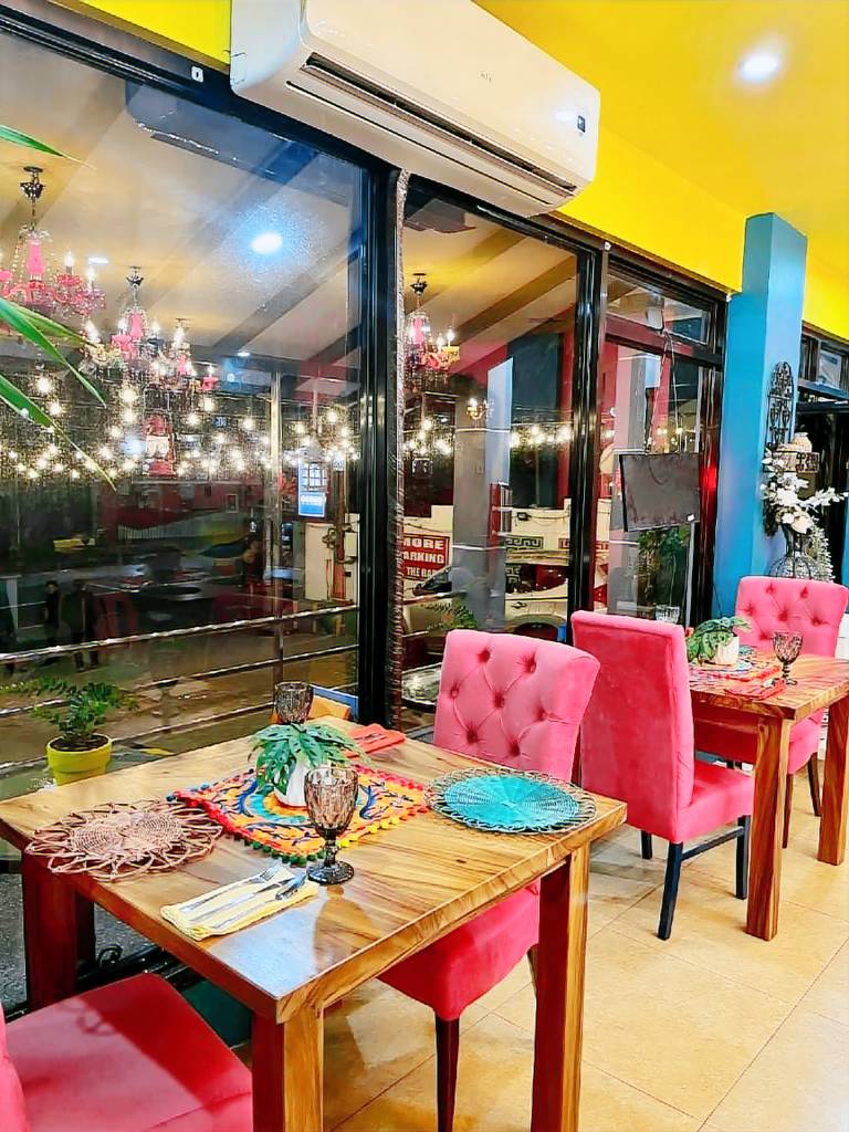 Zolaria Hotel and Restaurant — photo 5