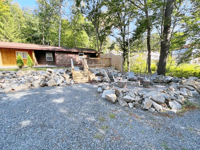 Cabin Lake George