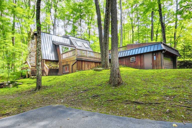 Cabin  Treasure Lake