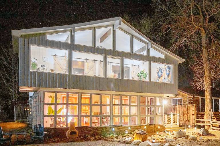 Cabin  Twin Lakes