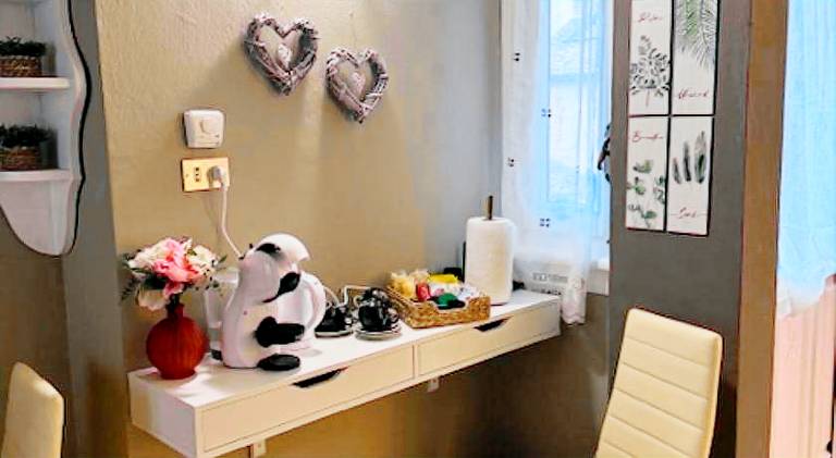 Rental apartment with patio — photo 3