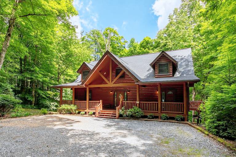 House  Sugar Mountain