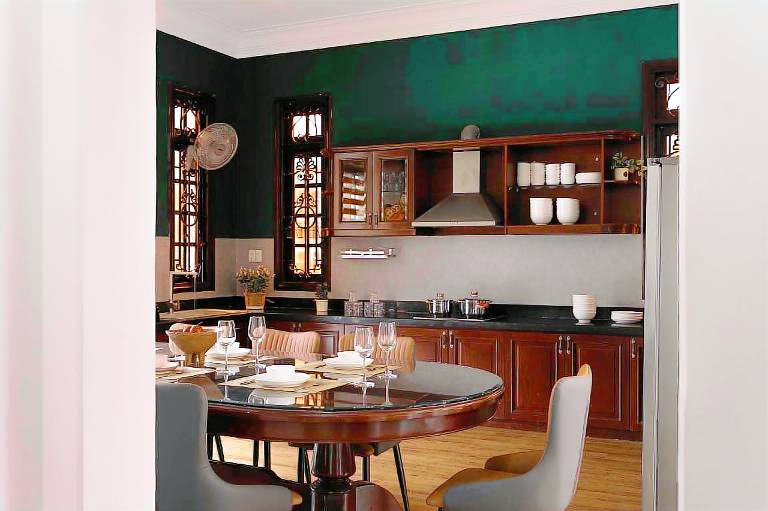 Villa with 1 room for 12 persons in Ho Chi Minh City