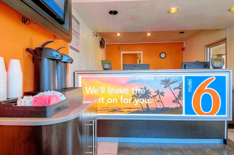 Motel 6 San Ysidro CA San Diego Border