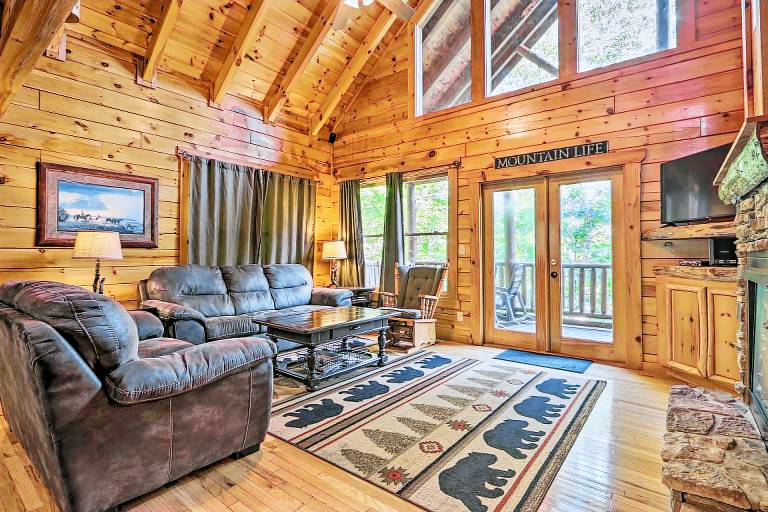 'Sky Harbor' Sevierville Cabin w/ Hot Tub & Deck! — photo 3