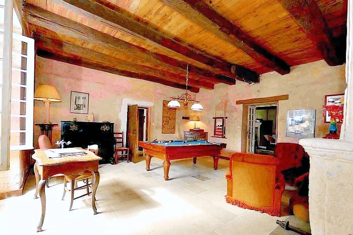 Family-oriented vacation home with patio, garden & grill | Nature view | Dogs allowed — photo 3