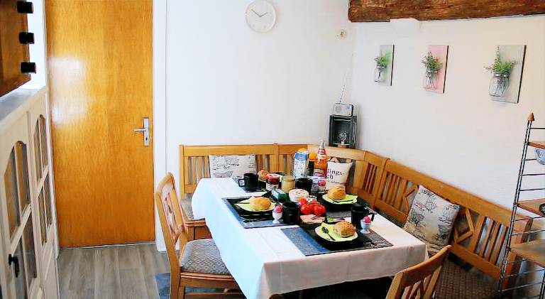 Holiday apartment with 2 rooms for 4 persons — photo 4