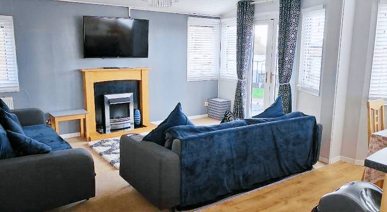 Beautiful lodge with terrace | Dogs allowed — photo 2