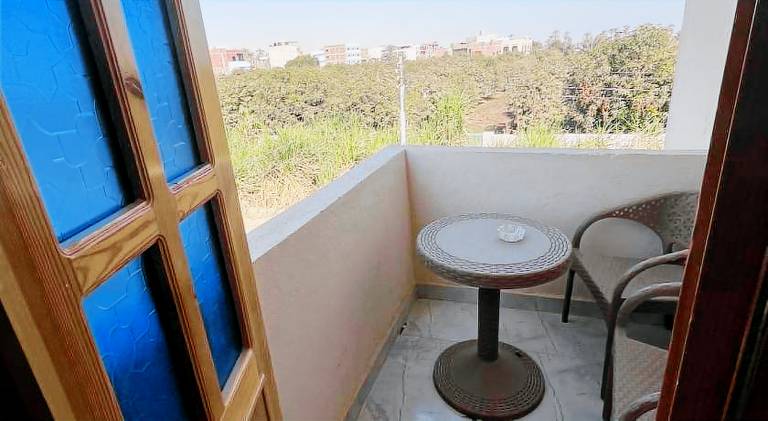 Rental apartment with patio & garden — photo 5