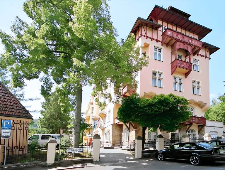Spa Hotel Villa Smetana in Karlovy Vary