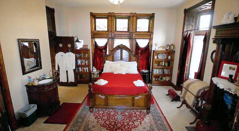 Mansion on The Mile B&B — photo 2