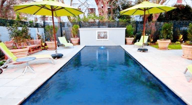 Bed and breakfast  Newlands