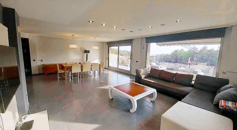 Villa with jacuzzi & pool | Pets are welcome — photo 4