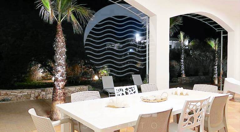 House with 3 rooms for 10 persons — photo 2