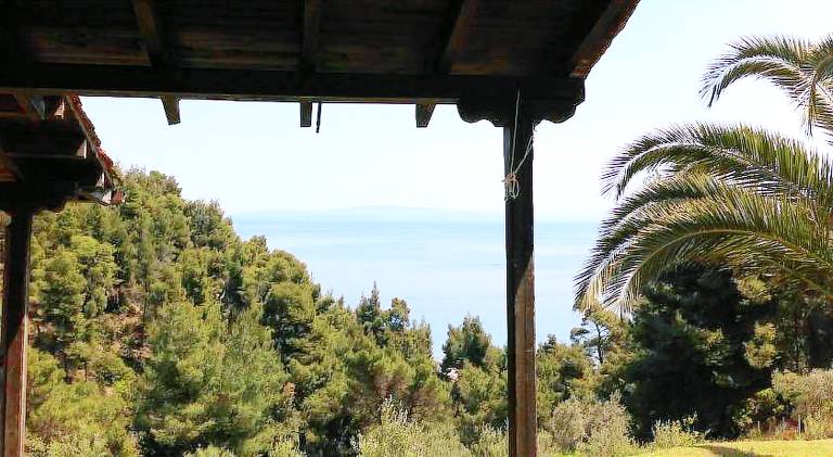 Reina's house by the sea — photo 5