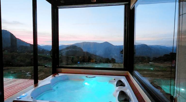 Lovely chalet with grill, terrace & jacuzzi | Good for workation | Dogs allowed — photo 3