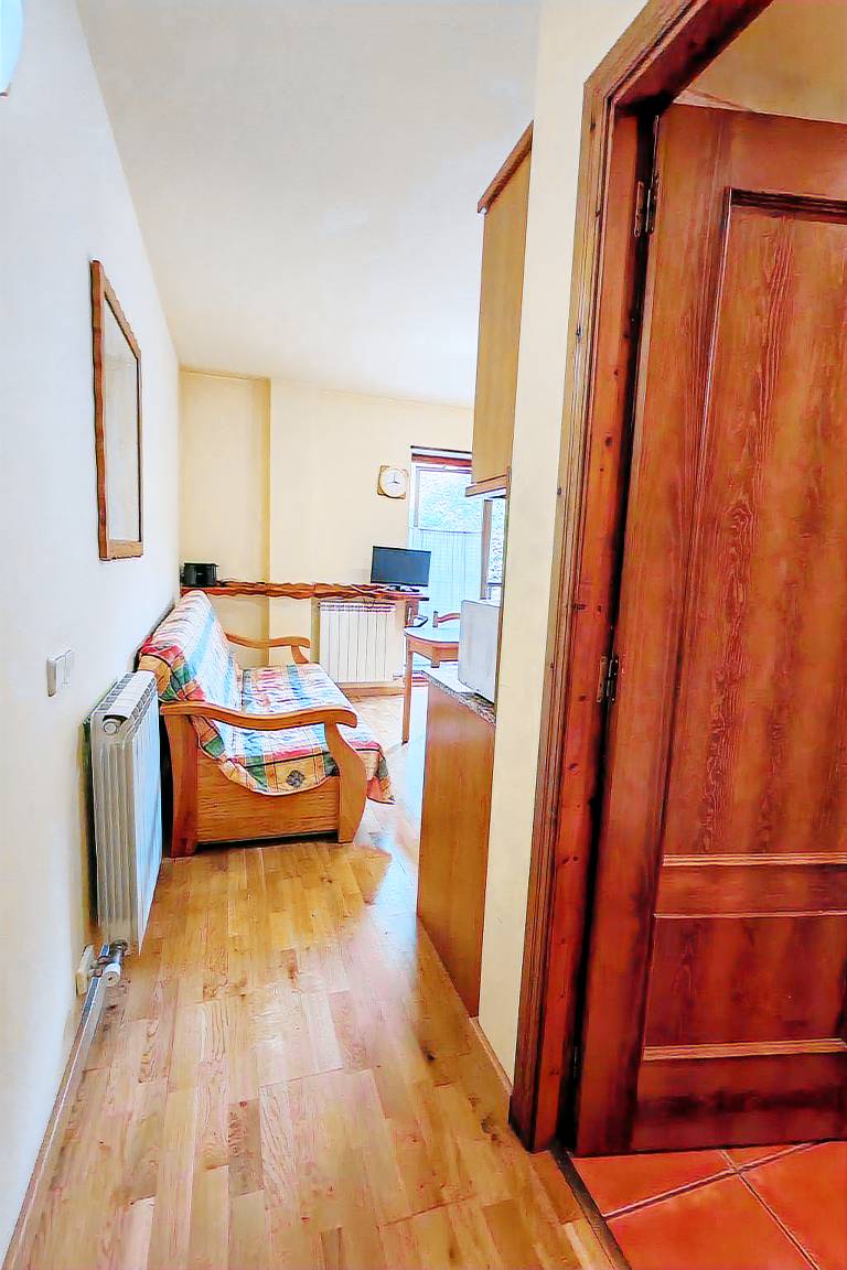 Beautiful rental apartment with garden | Pets allowed — photo 2