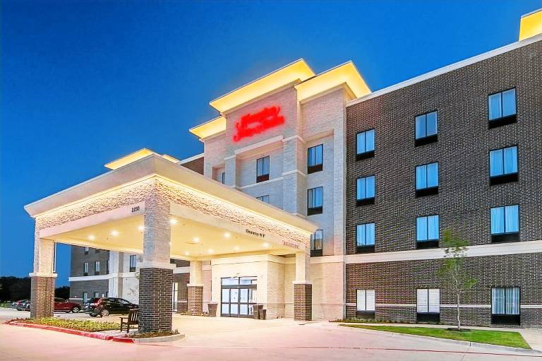 Hampton Inn & Suites Dallas/Richardson — photo 2