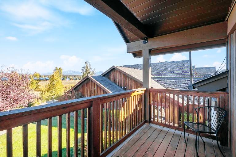 New Listing! Front-Row Views of Pagosa Peak Walk to Uptown Shops — photo 5
