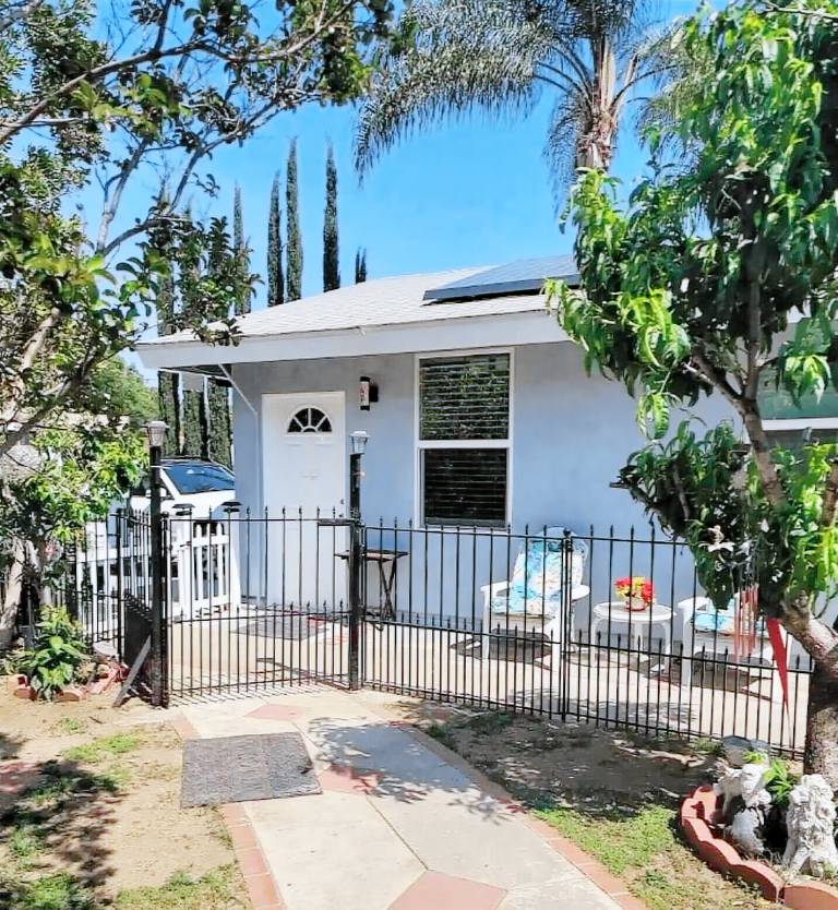 Apartment  La Verne