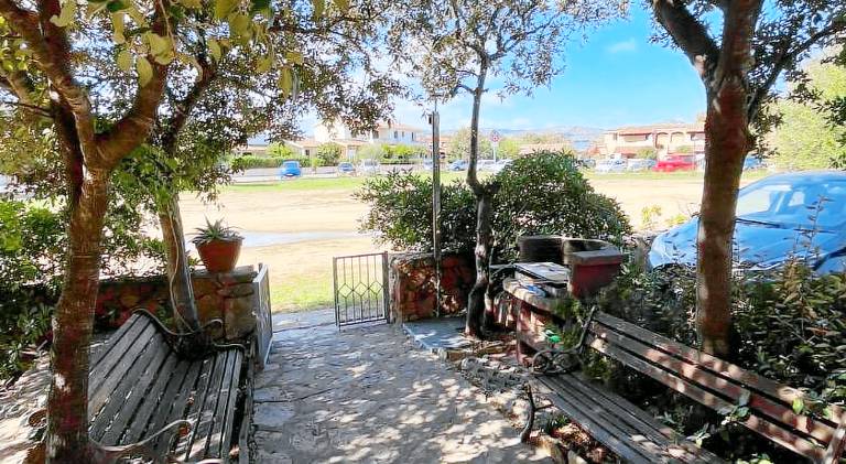 House | Close to the beach | Pets allowed — photo 4