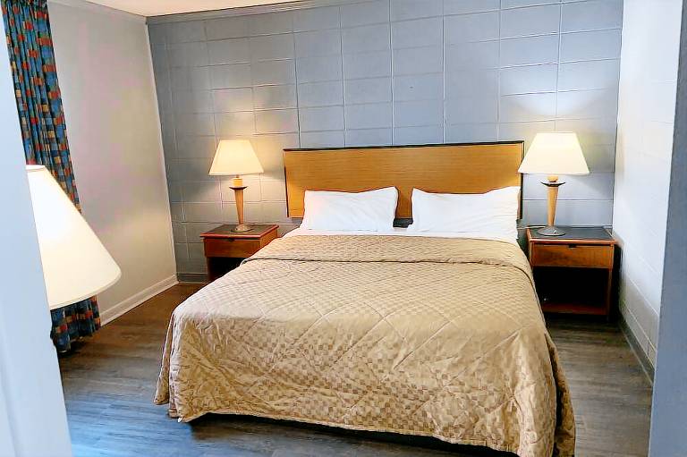 Birchwood Suites