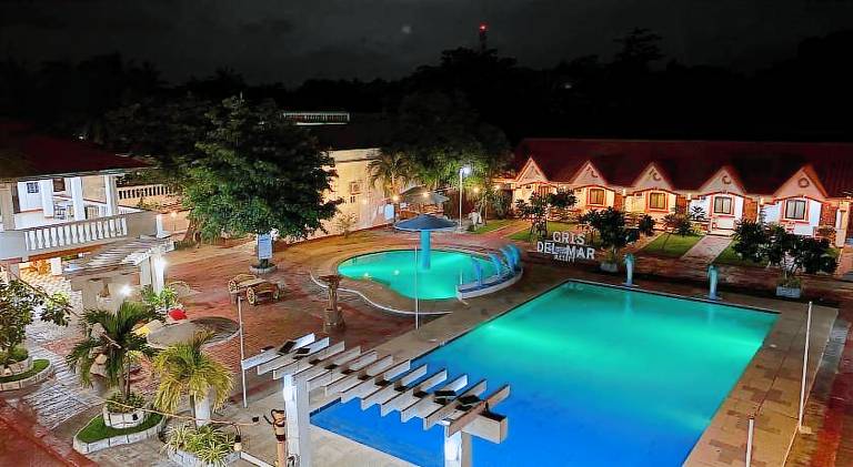 CRIS DEL MAR RESORT — photo 4