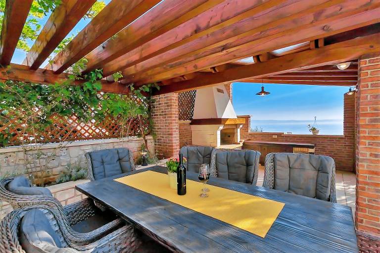 Children-friendly nice villa with pool, BBQ & garden | Beach view | Dogs allowed — photo 3
