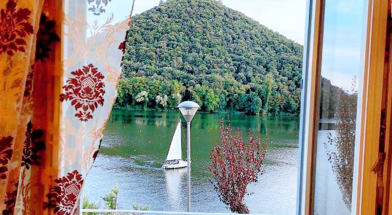 Rental apartment with 2 rooms for 4 persons in Terni